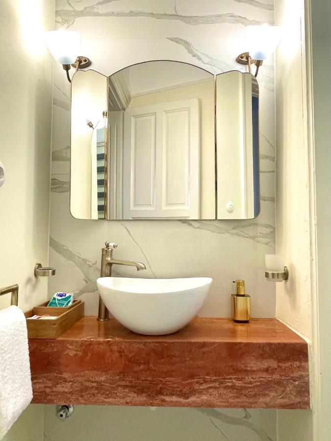 סלוניקי Ministerium 1&2 Bedroom Apartments מראה חיצוני תמונה